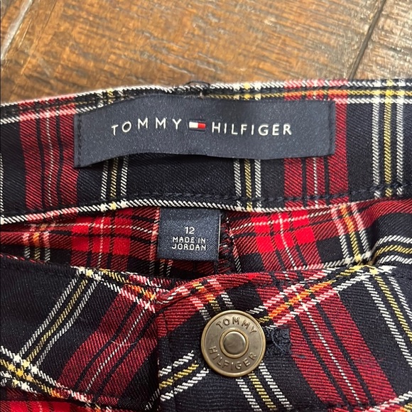 Tommy Hilfiger plaid Chinos
NWOT - Picture 2 of 3